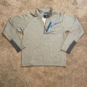 The North Face Men’s mediums grey quarter zip pullover